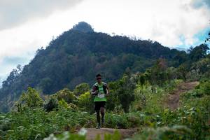 BIB: 102
                            <button type="button" onclick="openModal(15979626)" class="btn btn-primary btn-sm float-right btn-popup" data-toggle="modal" data-target=".modal-high-quality">
                        <i class="fas fa-shopping-cart"></i> Add to Cart
                    </button>
                                            <button type="button" onclick="isThisMe(15979626, true)" class="btn btn-success btn-sm float-right btn-popup btn-isme hidden" data-toggle="tooltip" data-placement="bottom" title="นี่คือรูปของคุณใช่ไหม คลิกที่นี่เพื่อเอาเข้าอัลบั้ม">
                        <i class="fas fa-plus"></i> Add to album
                    </button>
                    <button type="button" onclick="isThisMe(15979626, false)" class="btn btn-warning btn-sm float-right btn-popup btn-isnotme hidden">
                        <i class="fas fa-ban"></i> Remove from album
                    </button>